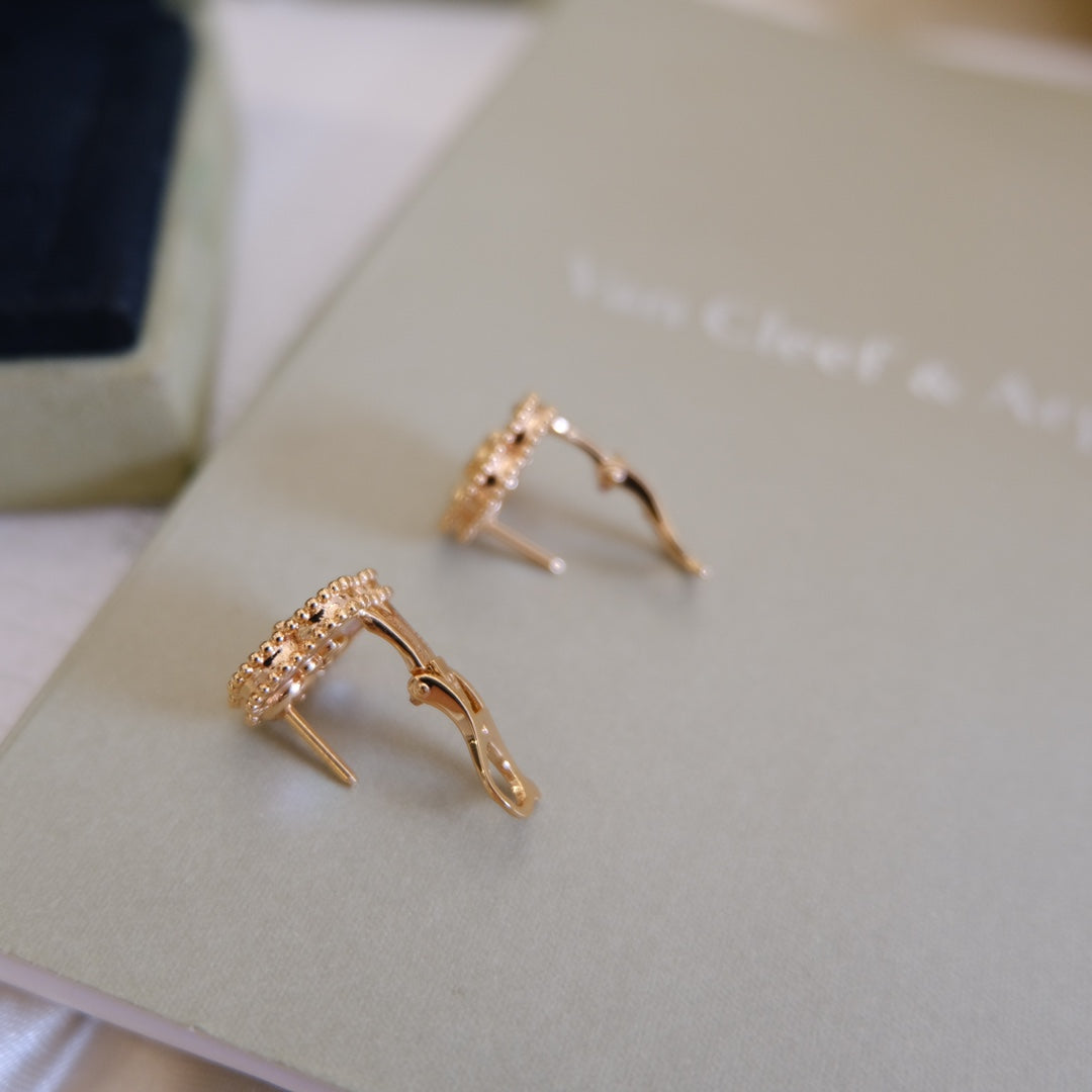 ¡®Lume Jewelry¡¯LUCKY PINK GOLD WHITE MOP EARRINGS
