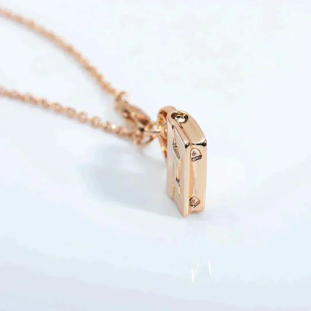 ¡®Lume Jewelry¡¯AMULETTE PEDANT ROSE GOLD NECKLACE