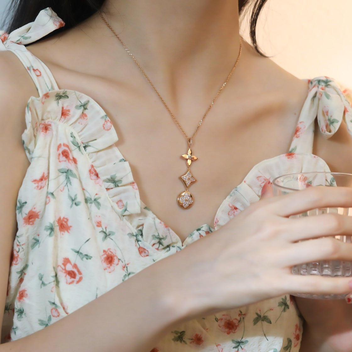 ¡®Lume Jewelry¡¯STAR AND SUN DIAMOND PINK GOLD NECKLACE