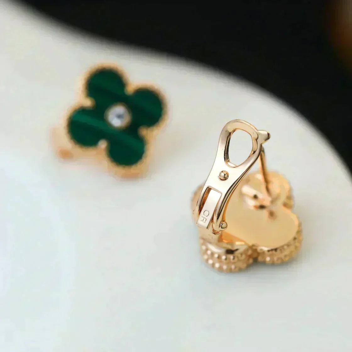 ¡®Lume Jewelry¡¯CLOVER MEDIUM 1 MOTIFS MALACHITE DIAMOND EARRINGS