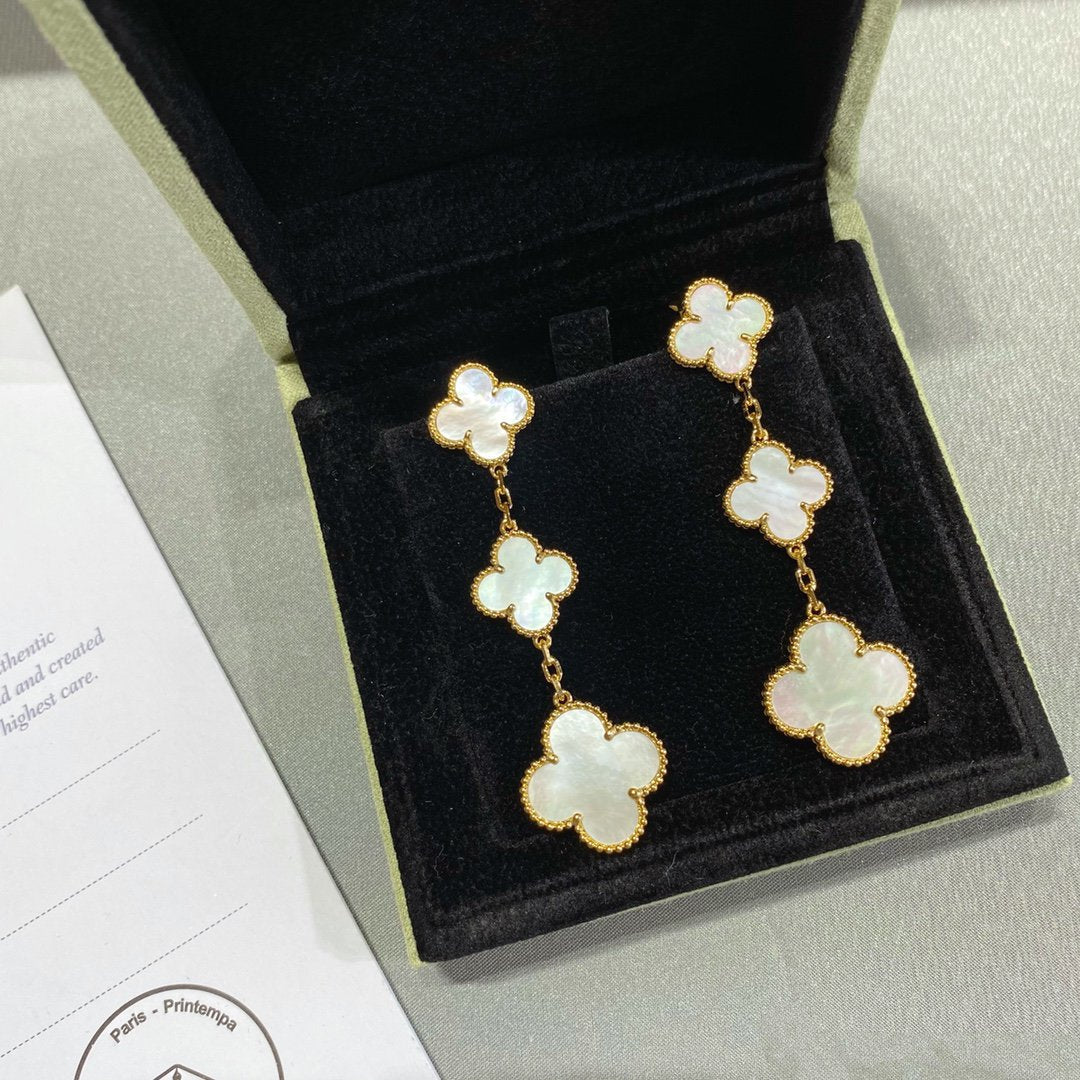 ¡®Lume Jewelry¡¯CLOVER MOP 3 MOTIFS GOLD EARRINGS