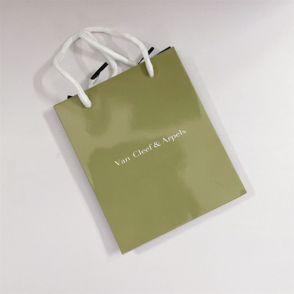 ¡®Lume Jewelry¡¯VA CLOVER BRACELET NECKLACE RING BOX GIFT BAG