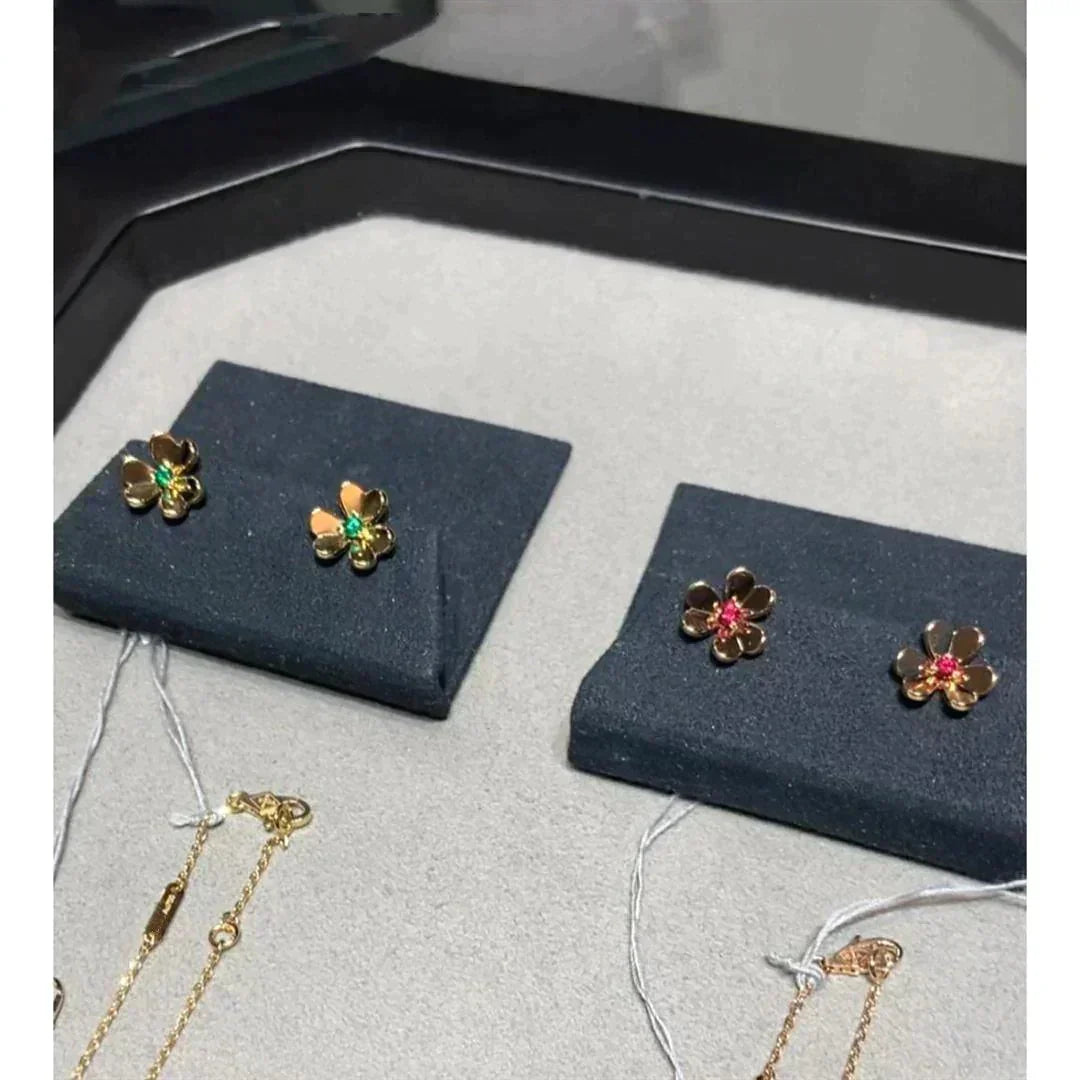 ¡®Lume Jewelry¡¯FRIVOLE FLOWER PINK EARRINGS