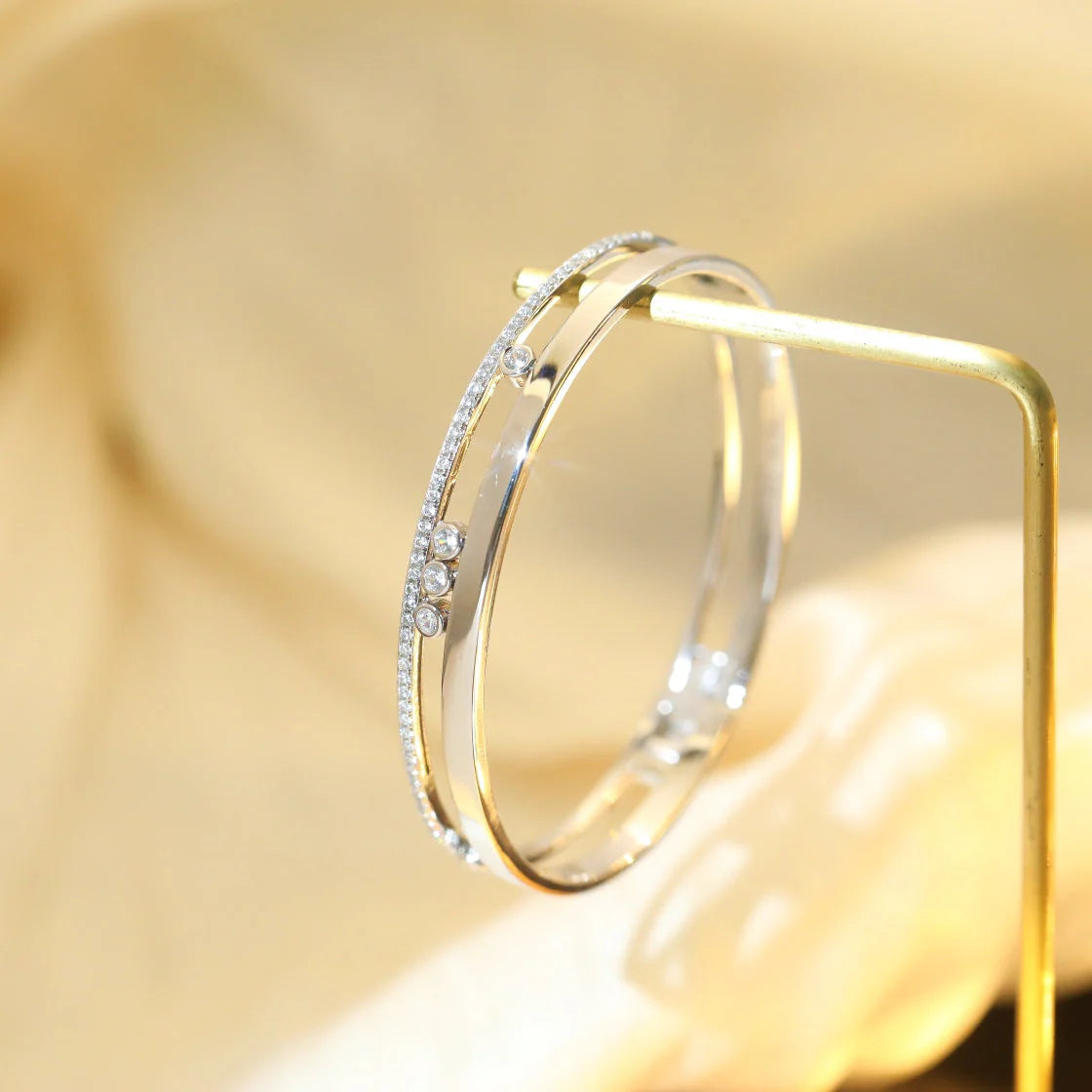 [Lume Jewelry]Move Romane Diamond Bangle Bracelet