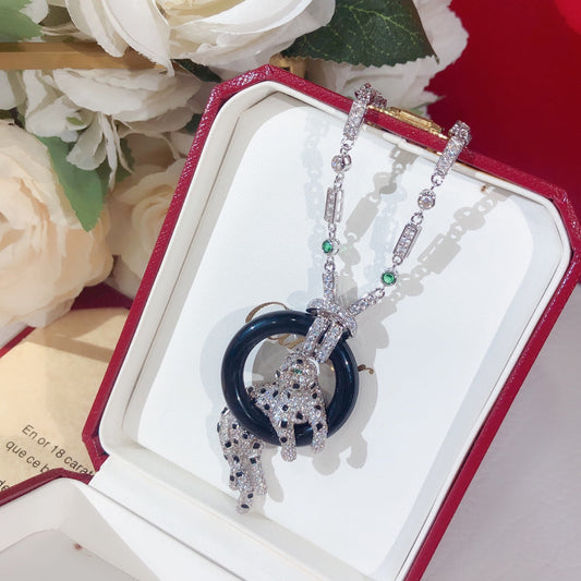 ¡®Lume Jewelry¡¯Pave Panther Circle Pendant Necklace