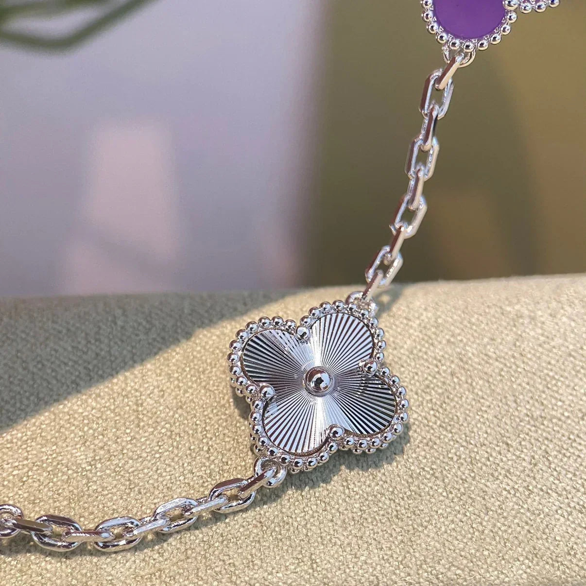 [Lume Jewelry]New  CLOVER 5 MOTIF VIOLET BRACELET COLLECTION