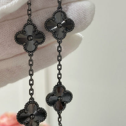 [Lume Jewelry]New CLOVER 5 MOTIF BLACK BRACELET