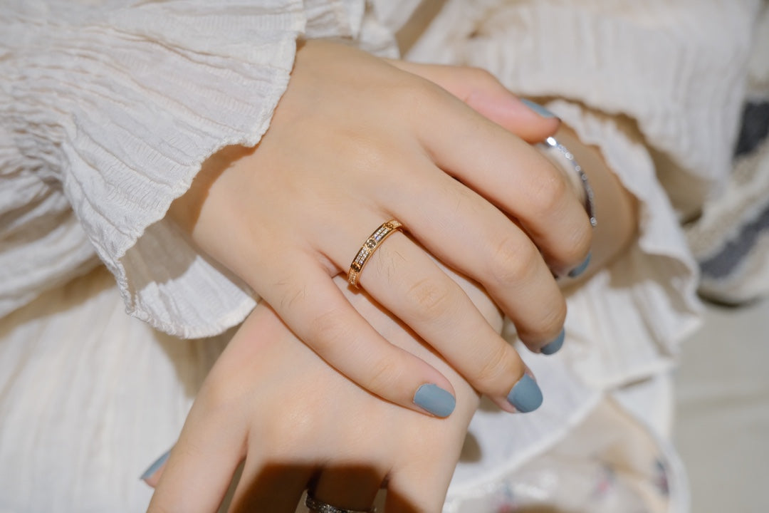 ¡®Lume Jewelry¡¯LOVE RING 2.65MM DIAMOND