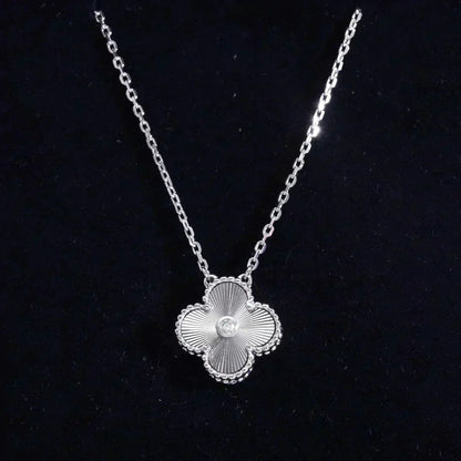¡®Lume Jewelry¡¯CLOVER  15MM DIAMOND LASER NECKLACE SILVER