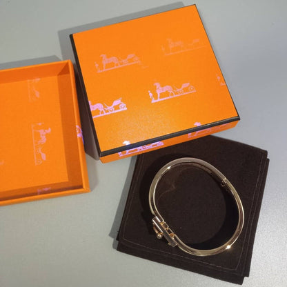 ¡®Lume Jewelry¡¯H CLOUD BLUE BRACELET
