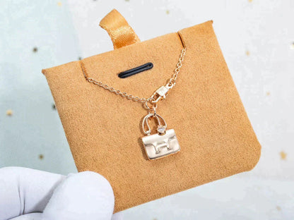 ¡®Lume Jewelry¡¯AMULETTE PEDANT ROSE GOLD NECKLACE