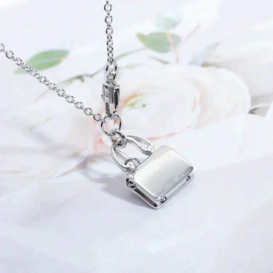 ¡®Lume Jewelry¡¯AMULETTE PEDANT SILVER NECKLACE