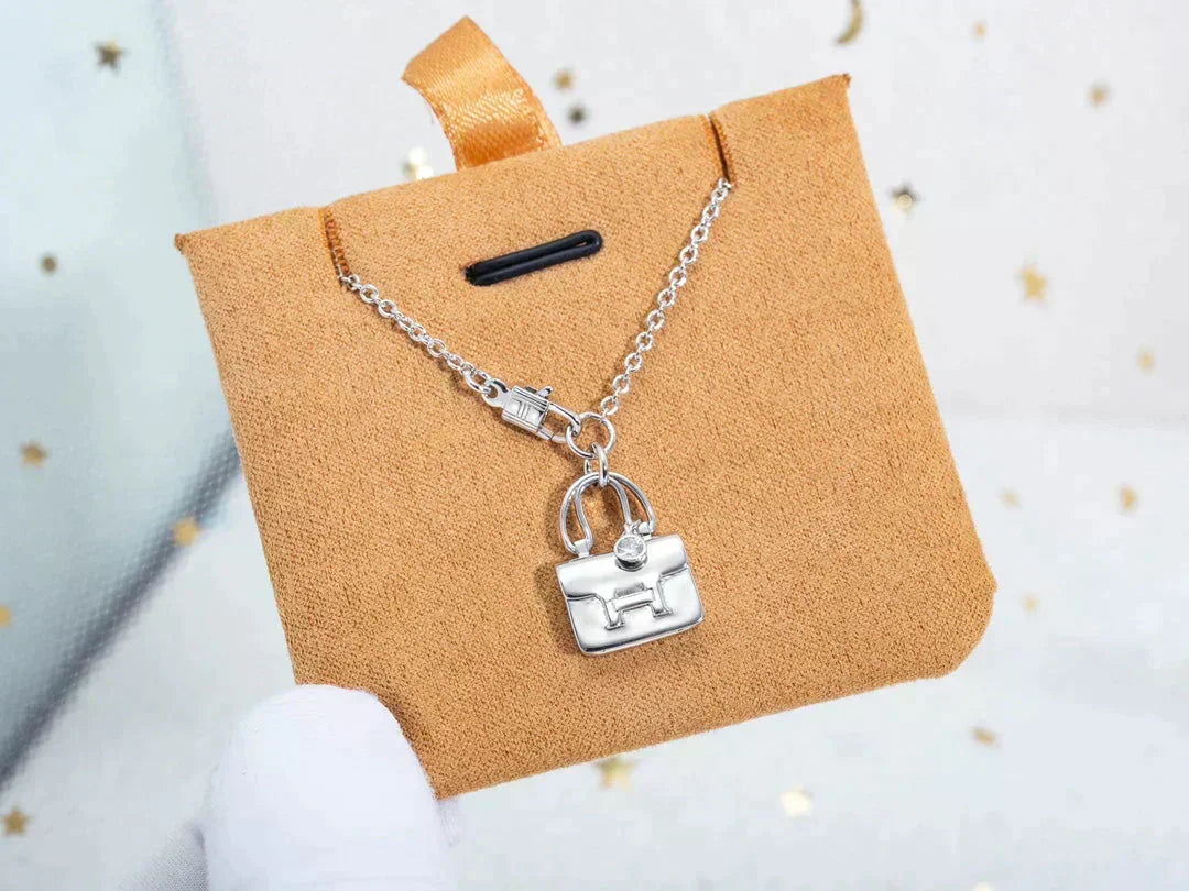 ¡®Lume Jewelry¡¯AMULETTE PEDANT SILVER NECKLACE