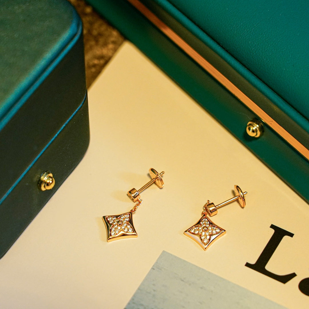 ¡®Lume Jewelry¡¯STAR DIAMONDS EARRINGS GOLD
