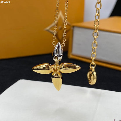 ¡®Lume Jewelry¡¯LOUISETTE PEDANT GOLD NECKLACE