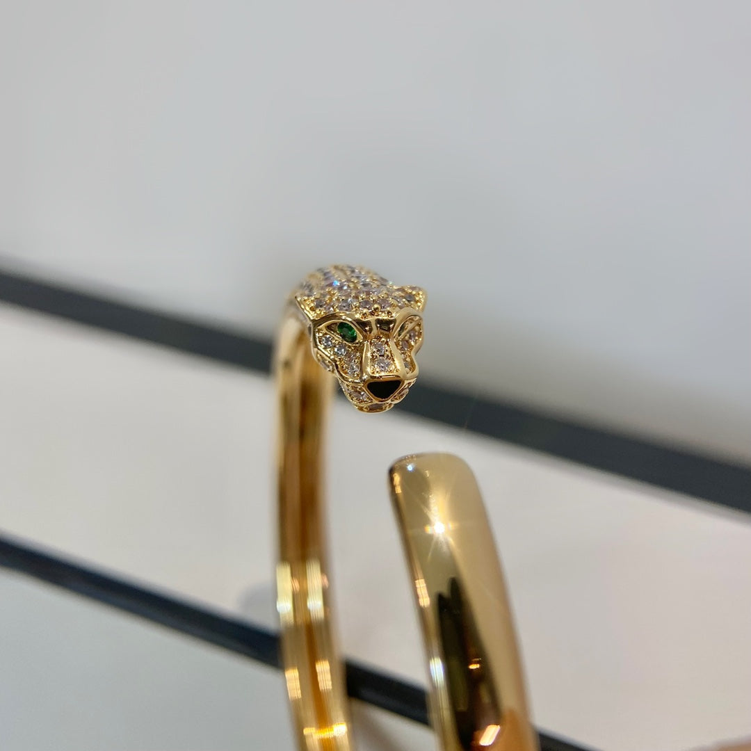 ¡®Lume Jewelry¡¯PANTHERE GOLD DIAMOND OPEN BRACELET