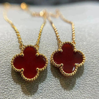 ¡®Lume Jewelry¡¯CLOVER 15MM CARNELIAN SINGLE FLOWER NECKLACE