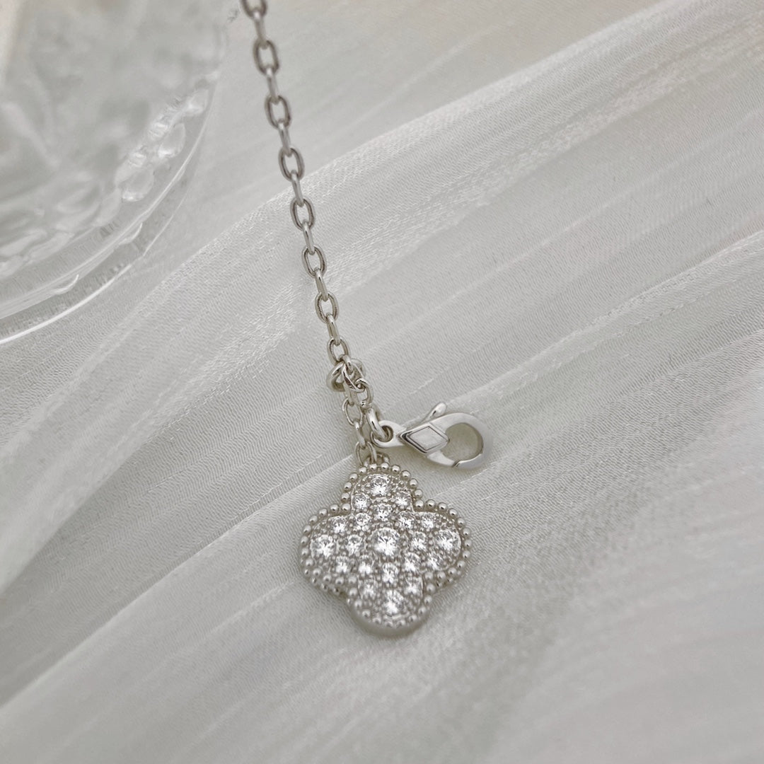 ¡®Lume Jewelry¡¯CLOVER 5 MOTIFS SILVER DIAMONDS NECKLACE