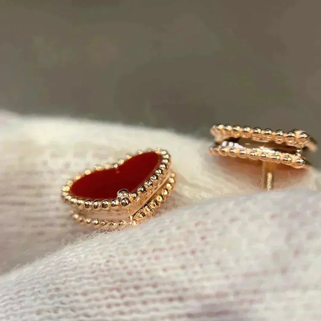 ¡®Lume Jewelry¡¯HEART CARNELIAN STUD EARRINGS