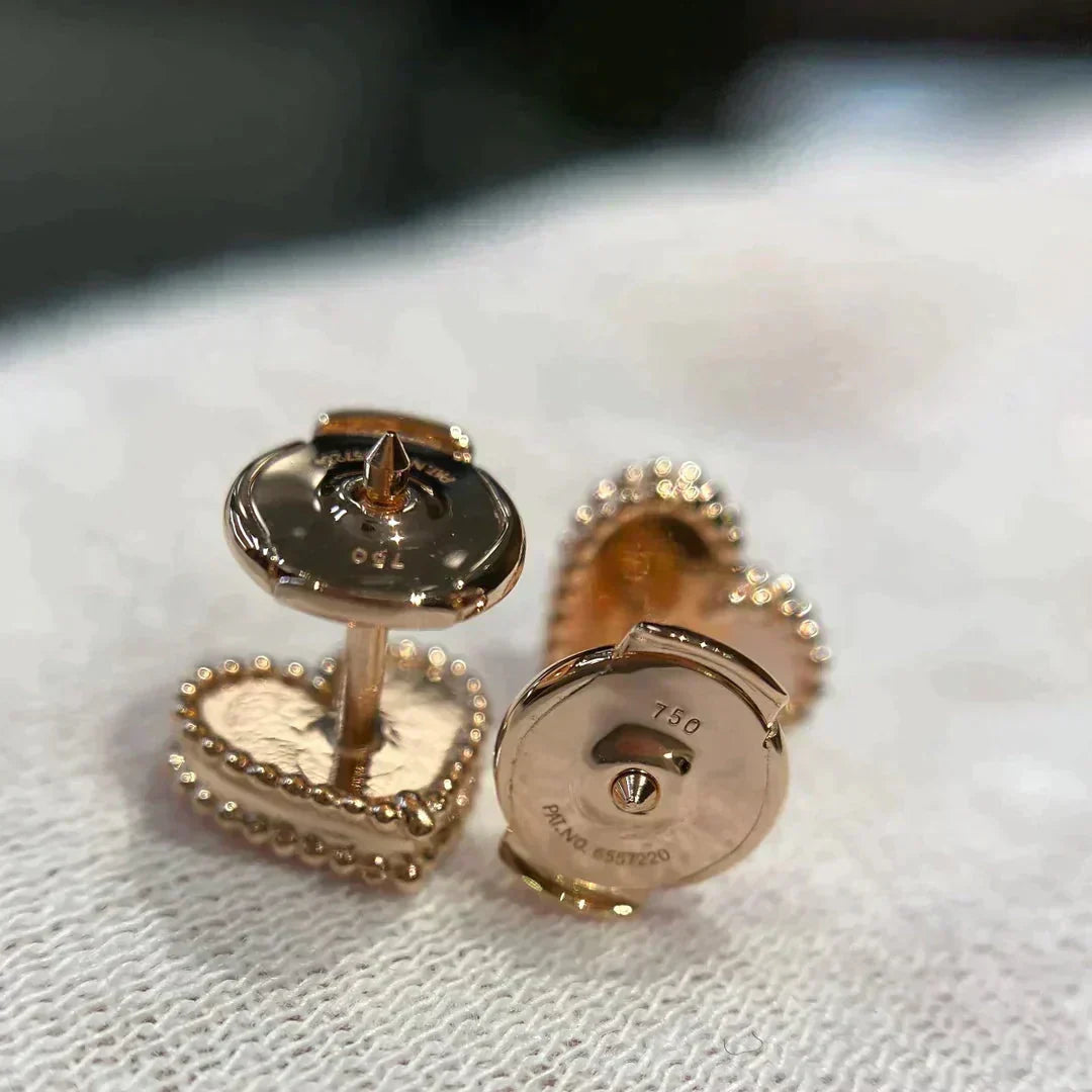 ¡®Lume Jewelry¡¯HEART CARNELIAN STUD EARRINGS