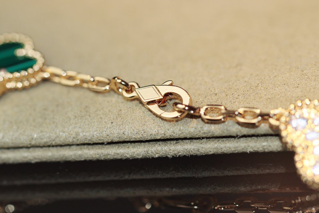 ¡®Lume Jewelry¡¯CLOVER 20 MOTIFS ONYX ROSE GOLD