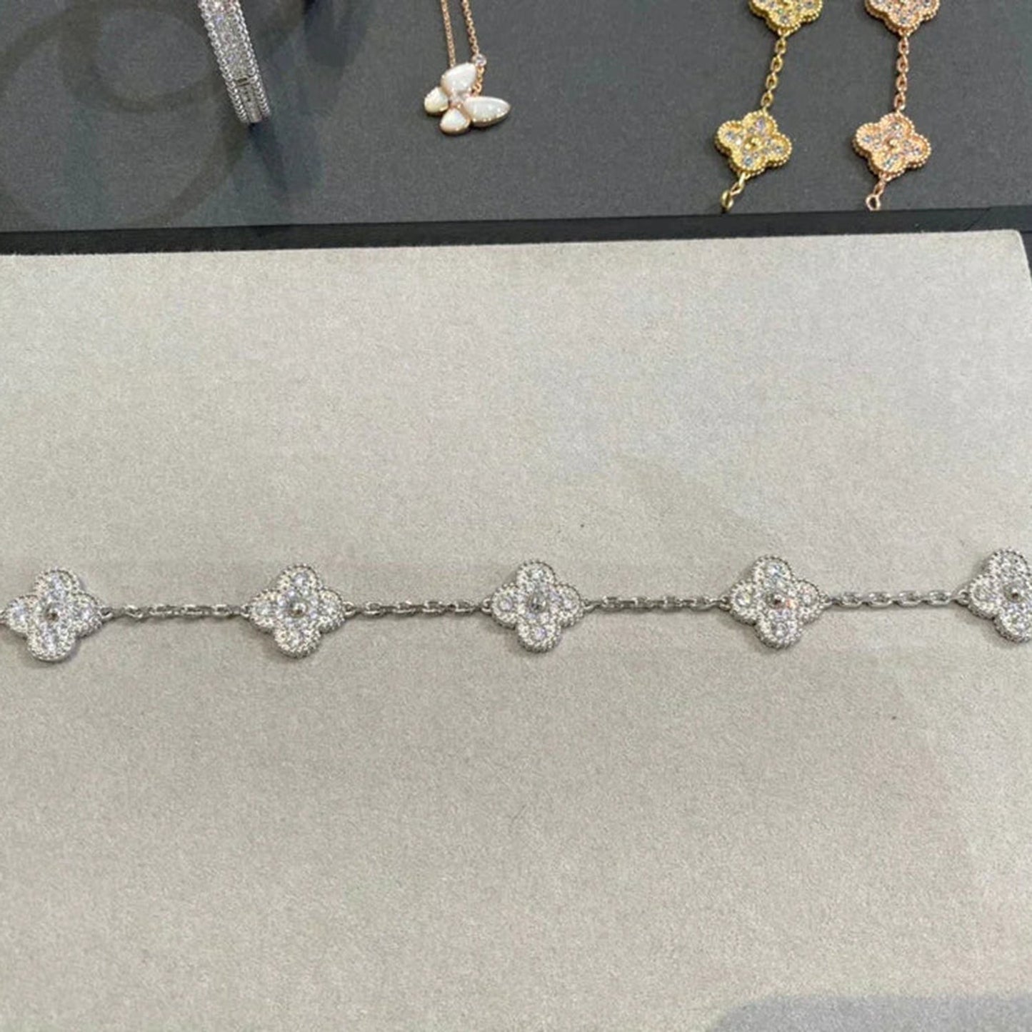 [Lume Jewelry] New  CLOVER 5 MOTIF FULL DIAMOND BRACELET COLLECTION