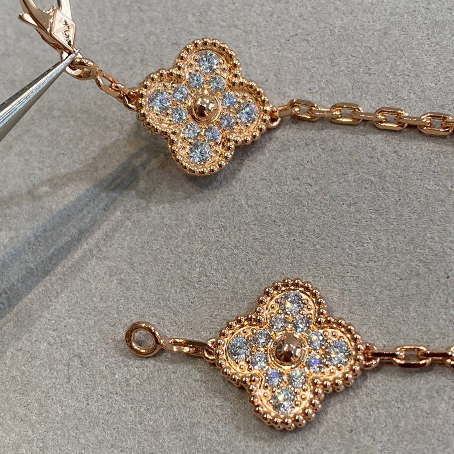 [Lume Jewelry] New  CLOVER 5 MOTIF FULL DIAMOND BRACELET COLLECTION