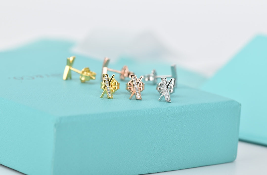[Lume Jewelry]ATLAS DIAMOND STUD EARRINGS