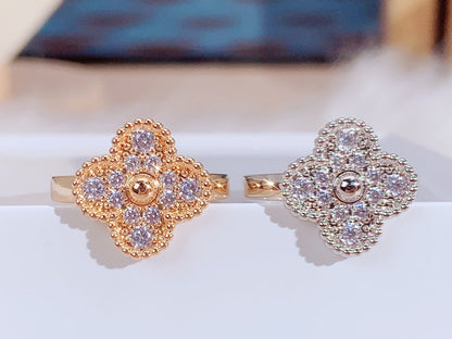 ¡®Lume Jewelry¡¯CLOVER DIAMOND RING