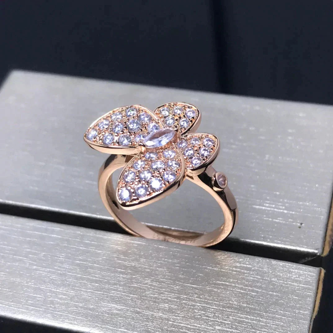 ¡®Lume Jewelry¡¯BUTTERFLY PINK GOLD DIAMOND RING