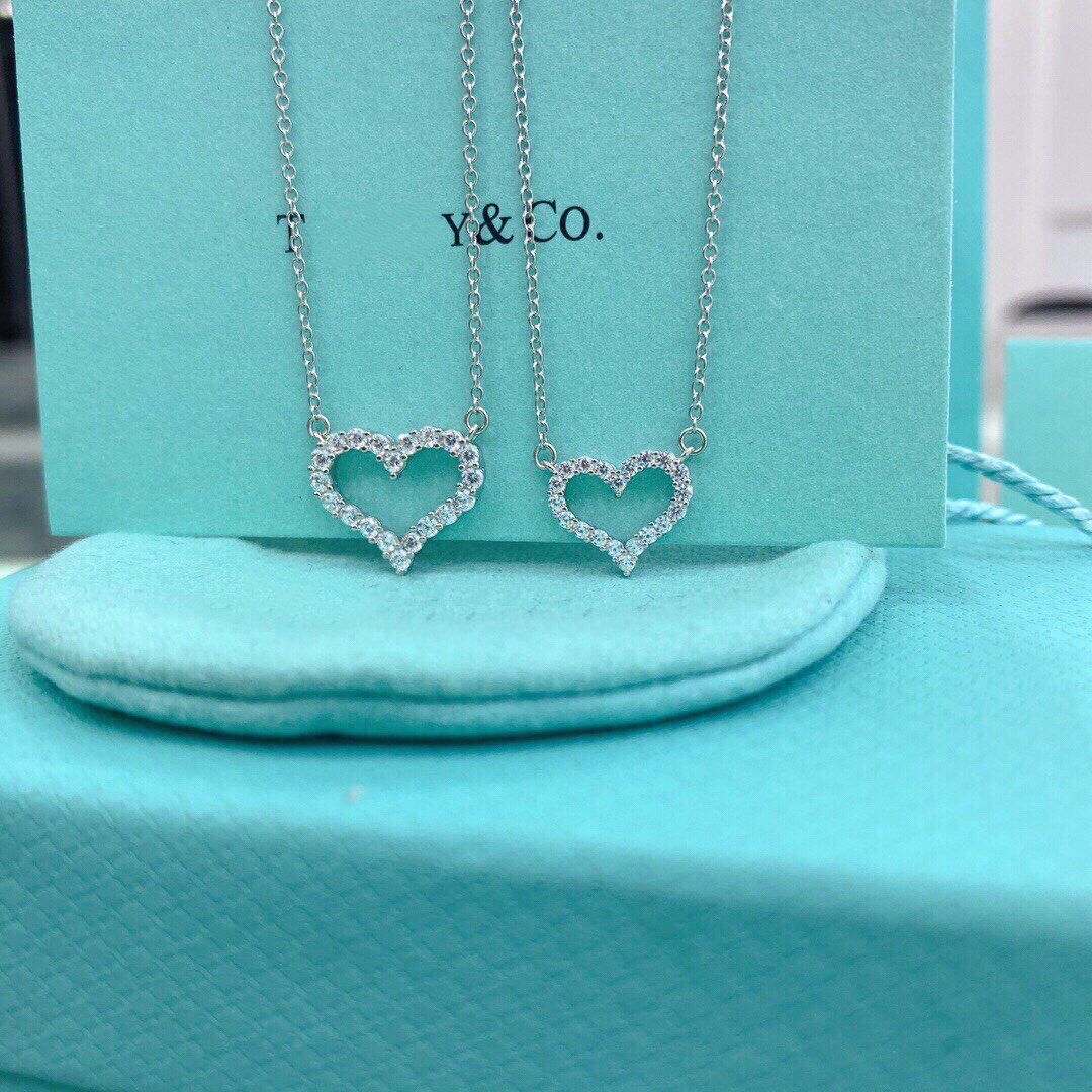 [Lume Jewelry]HEART-SHAPED DIAMOND NECKLACE