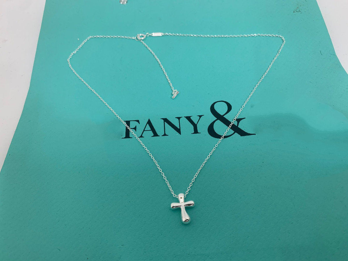 [Lume Jewelry]CROSS PENDANT MINI BARE CROSS NECKLACE