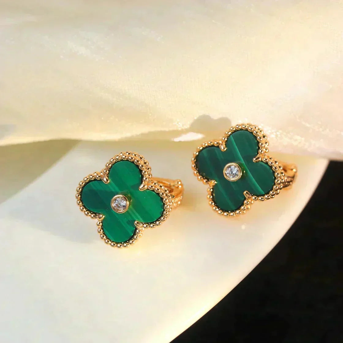 ¡®Lume Jewelry¡¯CLOVER MEDIUM 1 MOTIFS MALACHITE DIAMOND EARRINGS
