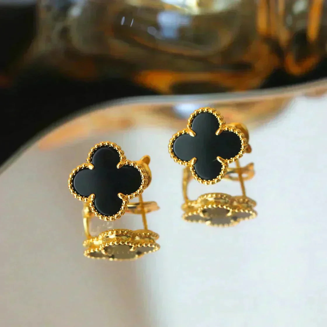¡®Lume Jewelry¡¯CLOVER MEDIUM 1 MOTIFS  ONYX STUD EARRINGS