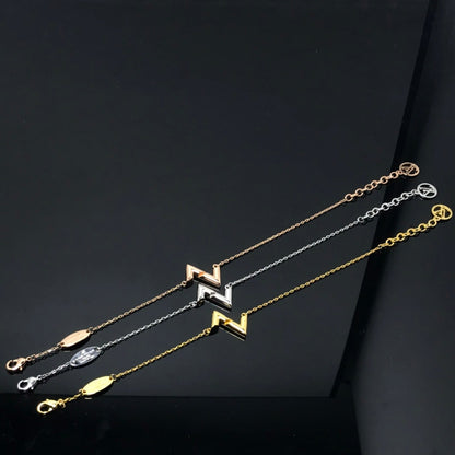 ¡®Lume Jewelry¡¯VOLT LV LOGO BRACELET