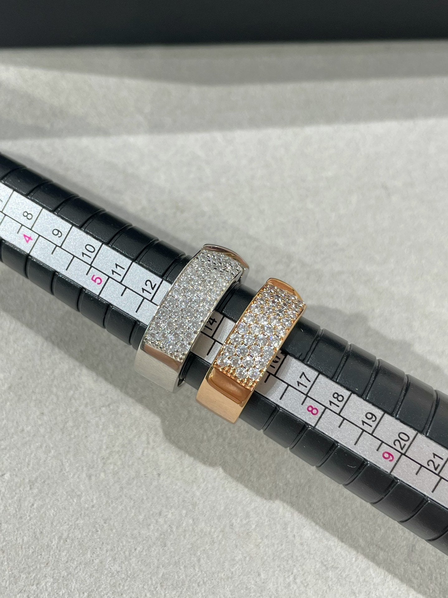 ¡®Lume Jewelry¡¯LIENS EVIDENCE  DIAMOND PAVED RING