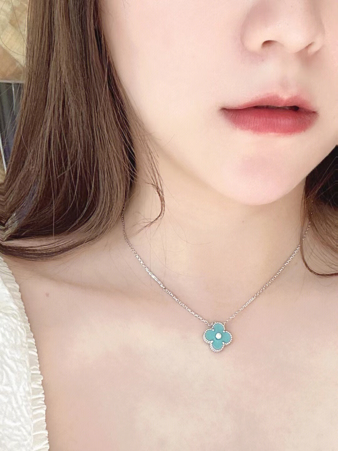 ¡®Lume Jewelry¡¯CLOVER 1 DIAMOND LIGHT BLUE SILVER NECKLACE