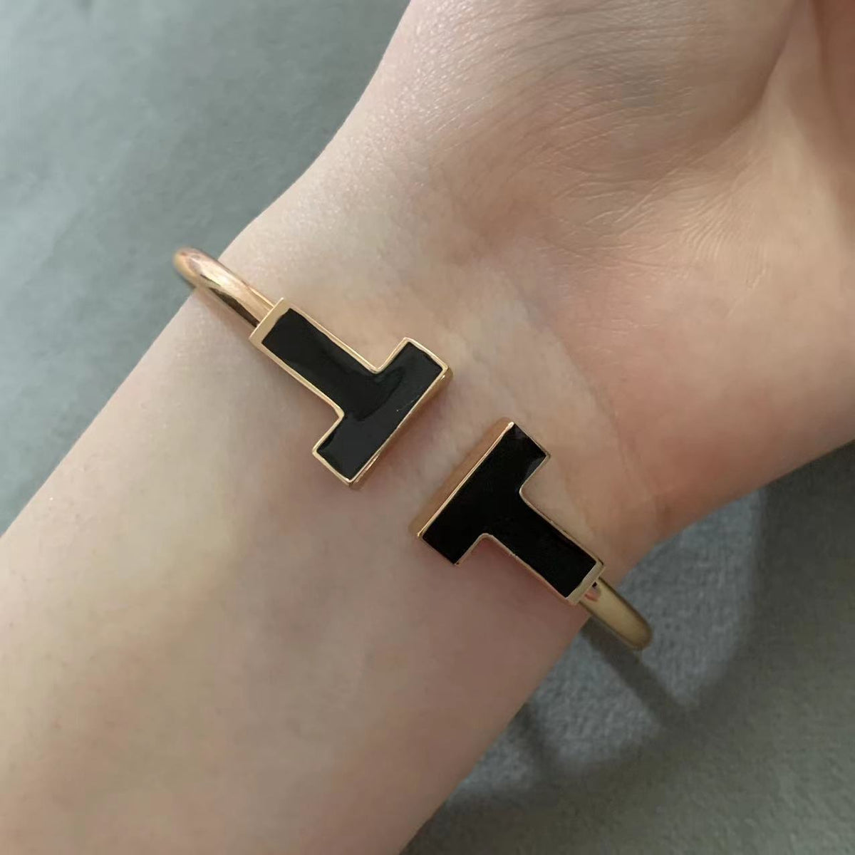 [Lume Jewelry]T WIDE ONYX OPEN BRACELET