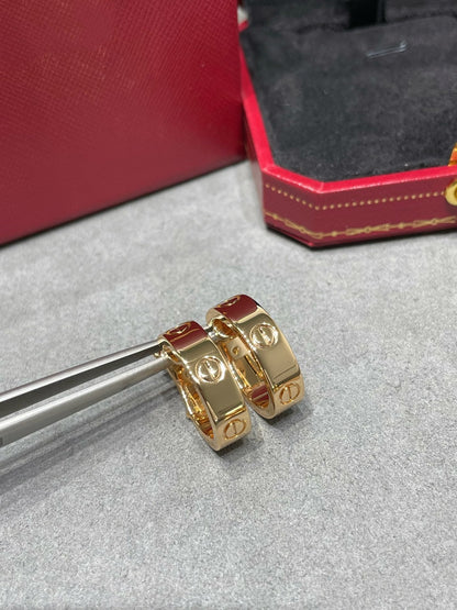 ¡®Lume Jewelry¡¯LOVE 5.5MM EARRINGS