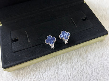 ¡®Lume Jewelry¡¯CLOVER PIETERSITE MEDIUM STUD EARRINGS