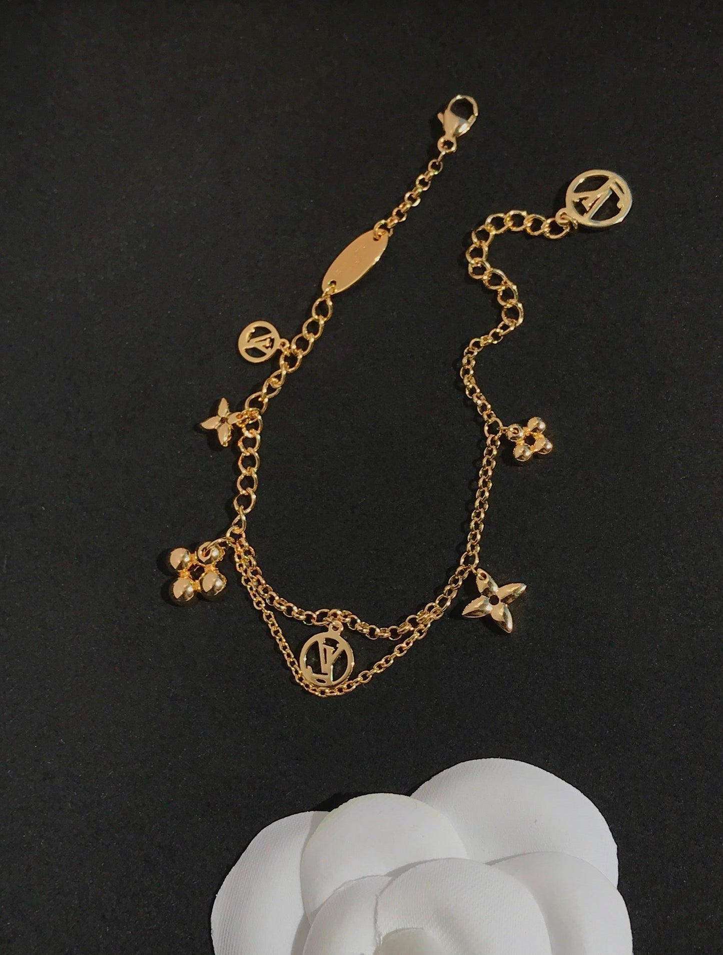 ¡®Lume Jewelry¡¯BLOOMING PINK GOLD MOP BRACELET