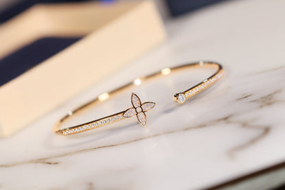 ¡®Lume Jewelry¡¯IDYLLE GOLD OPEN BRACELET DIAMOND PAVED