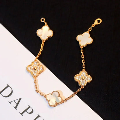 [Lume Jewelry]New CLOVER WHITE PEARL MOP 5 MOTIF BRACELET COLLECTION