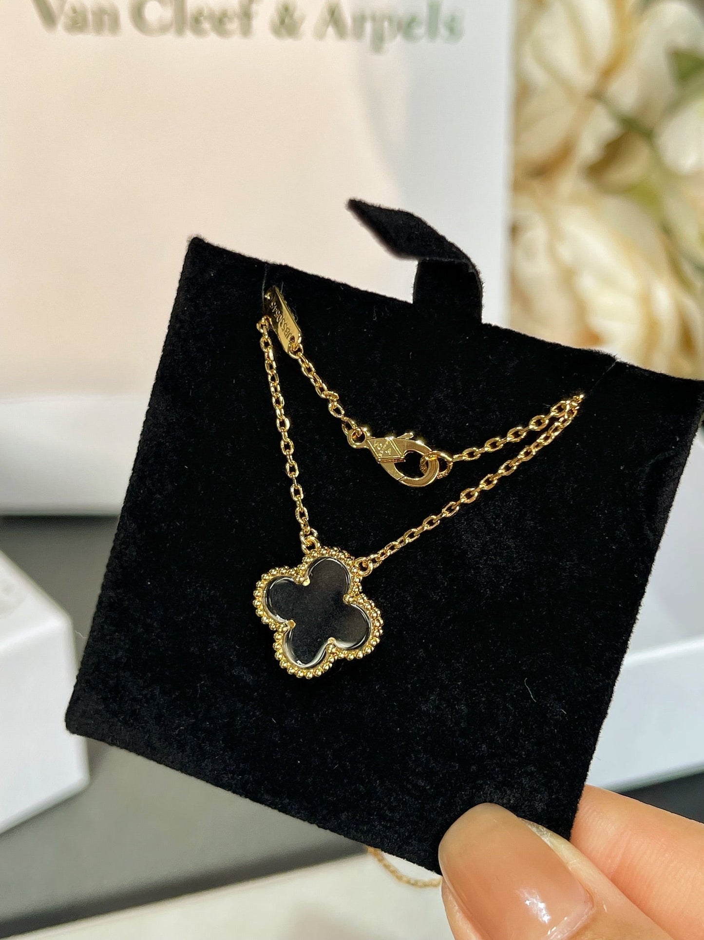 ¡®Lume Jewelry¡¯CLOVER ROCK CRYSTAL ROSE GOLD NECKLACE