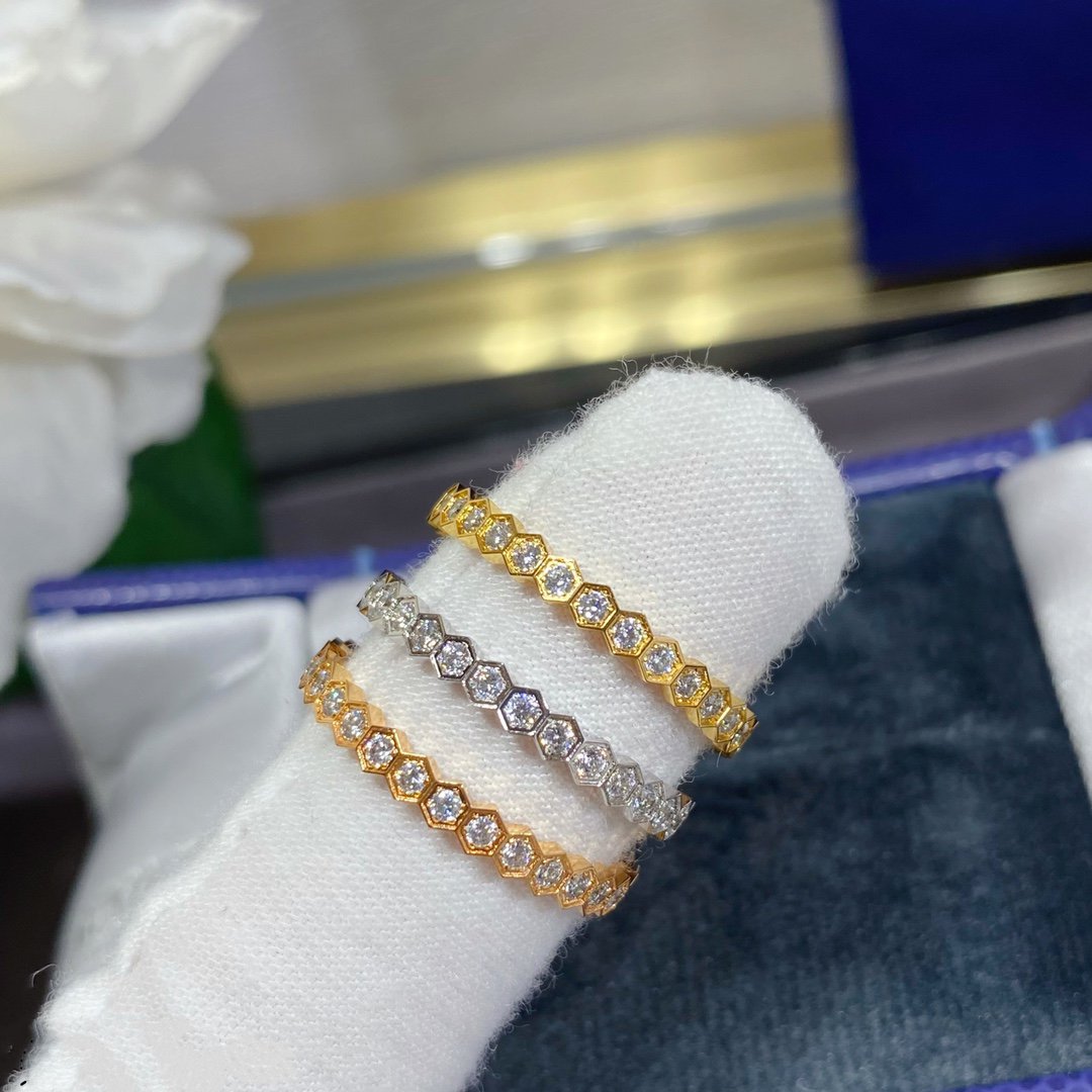 ¡®Lume Jewelry¡¯BEE LOVE DIAMOND PAVED SMALL RING