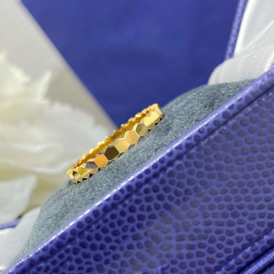 ¡®Lume Jewelry¡¯BEE LOVE SMALL RING