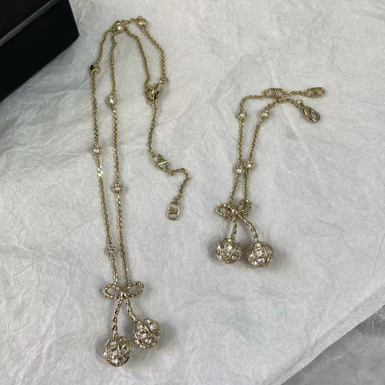 [Lume Jewelry] Cherry Crystal Pavé Necklace & Stud Earrings& SeracelettB