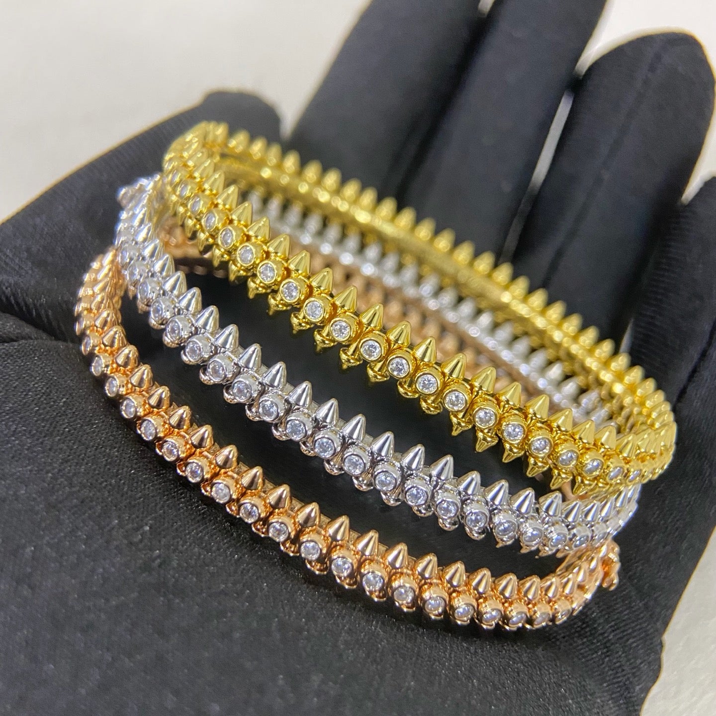 ¡®Lume Jewelry¡¯CLASH Studded Diamond Bracelet
