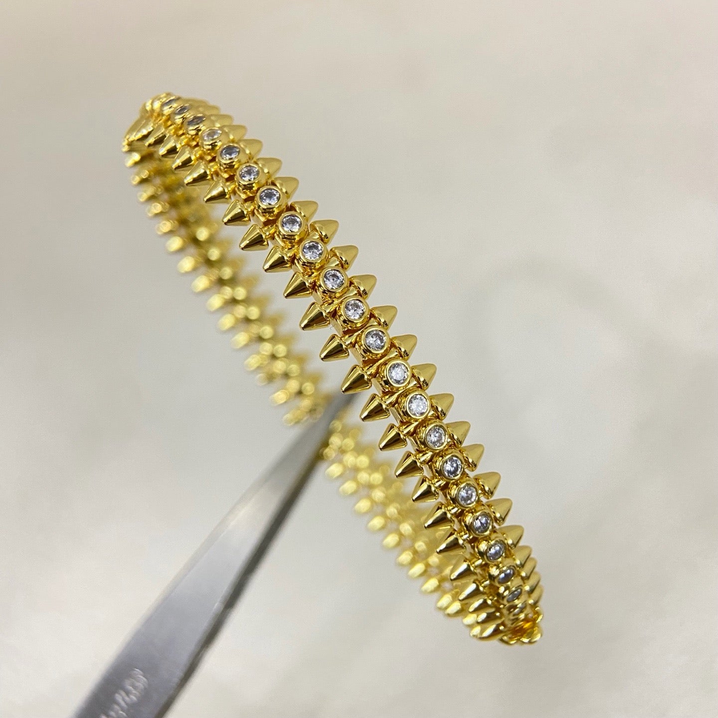 ¡®Lume Jewelry¡¯CLASH Studded Diamond Bracelet