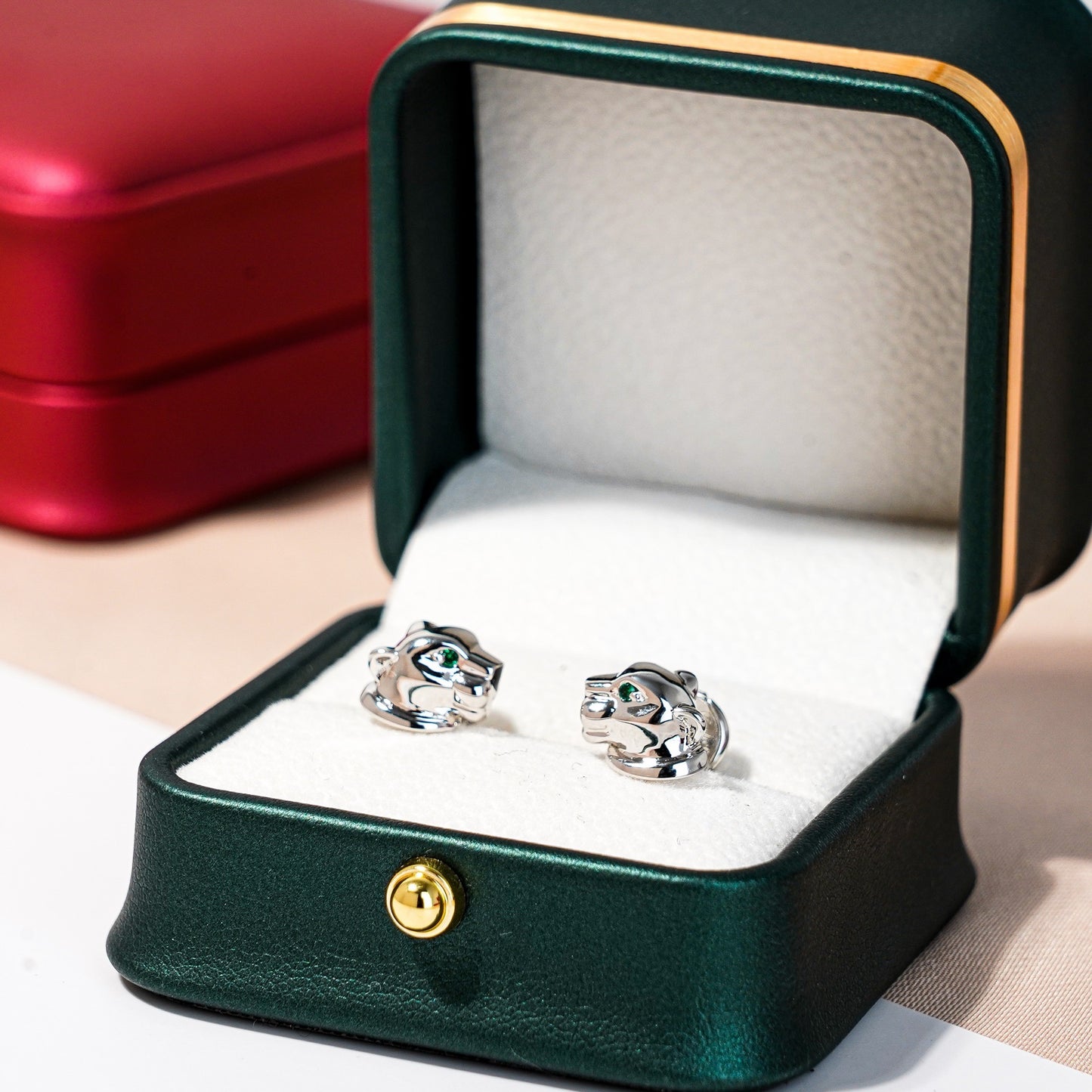 ¡®Lume Jewelry¡¯Polished Panther‑Head Earrings